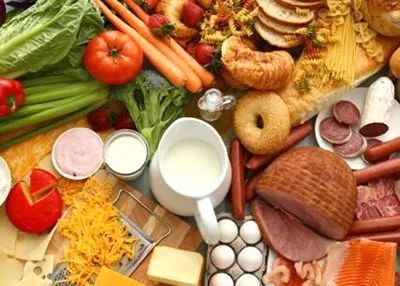 警惕！食物发出的5种癌变信号，别再忽视了